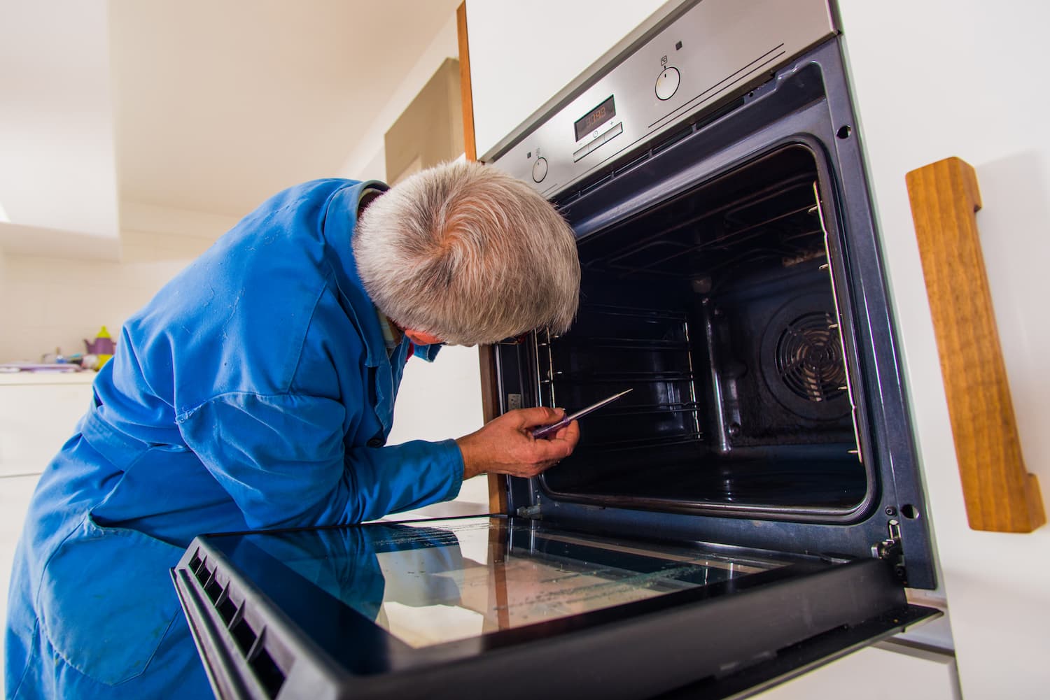 Chesterfield Cooker Repair Man